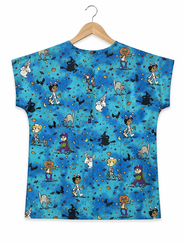 Vtg 90s Eureekas Castle Halloween Scrub Top small Cute Cartoon Teal Blue Nurse - Image 3