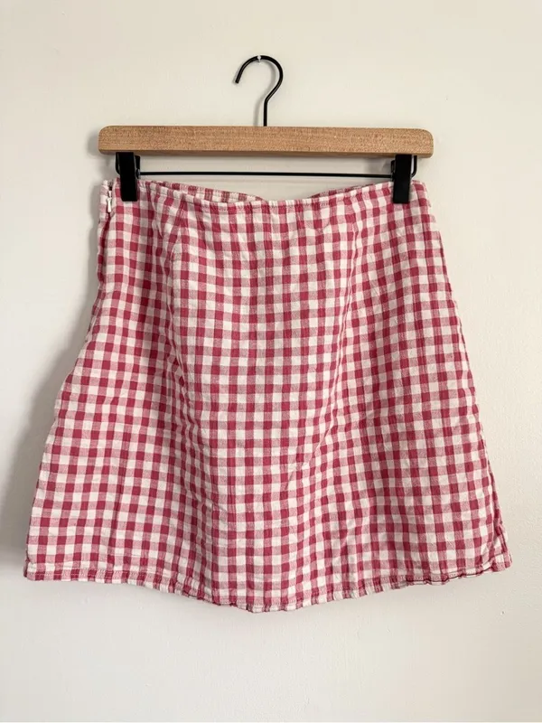 American Eagle Pink Gingham Mini Skirt Ruched Side Cottagecore M - Image 3