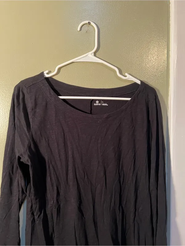 Susina Womens Size Large Long Sleeve T-Shirt Black Burnout Ruffle Hem Semi-Sheer - Image 2