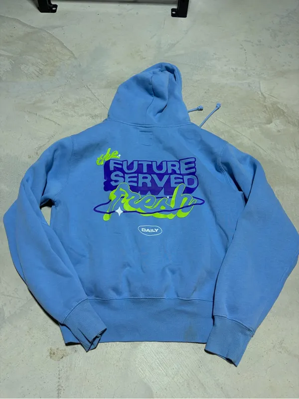 Poppi target Blue Pullover Hoodie medium - Image 7