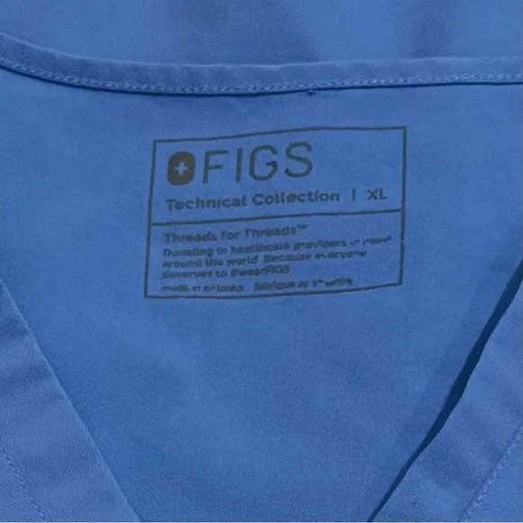 Figs Casma Three Pocket Scrub Top in Color Ceil Blue Monogram M Medical XL - Image 9