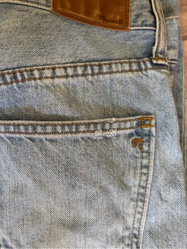 Madewell The Perfect Vintage Jean Size 25 Light Wash High Rise Straight Leg - Image 4