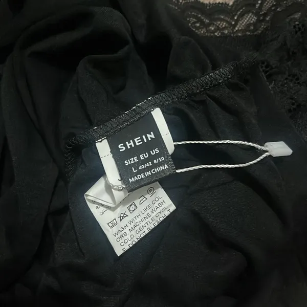 SHEIN Lace Black Tank Top - Image 5