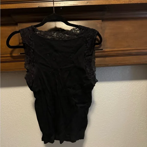 Ralph Lauren Black Lace Trim Top - Image 3