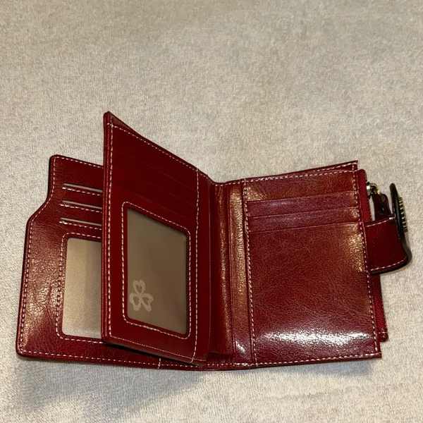 Chic Burgundy Leather Wallet Red - Image 5