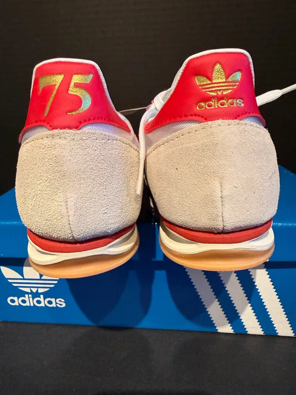 Women’s Adidas SL 72 OG size 8W - Image 4