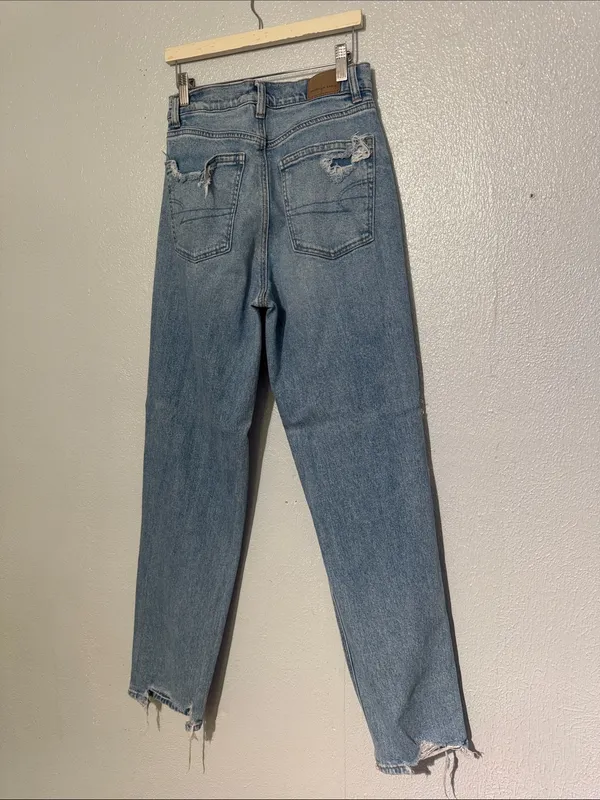 American Eagle Strigid Highest Rise Baggy Straight Distressed Jeans 2R - Image 4