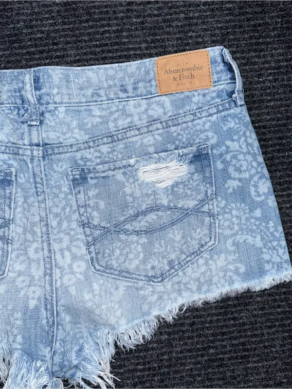 Abercrombie Fitch Low Rise Micro Mini Floral Denim Distressed Jean Shorts 8 Y2K - Image 6