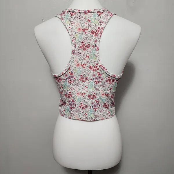 EVCR Kendall Snow Garden Floral Compression Cropped Tank Size Medium - Image 5
