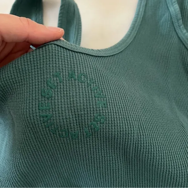 set active crop tank top waffle knit emerald green - Image 6