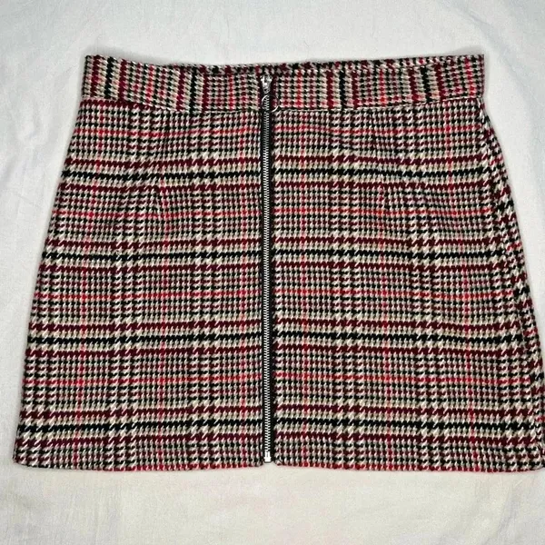 Forever 21 Plaid Flannel Mini Skirt Size 29 Multicolor Short Zip Up - Image 3
