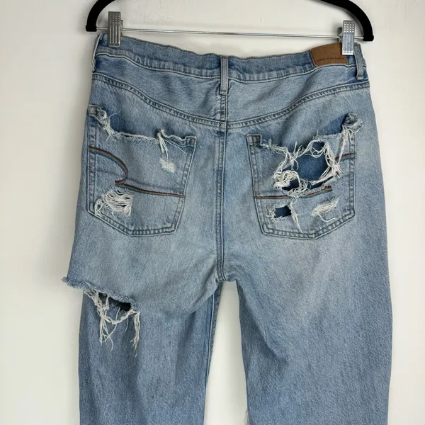 American Eagle Womens 90s Straight Pride Jeans Sz 10 Distressed Light Wash - Image 12