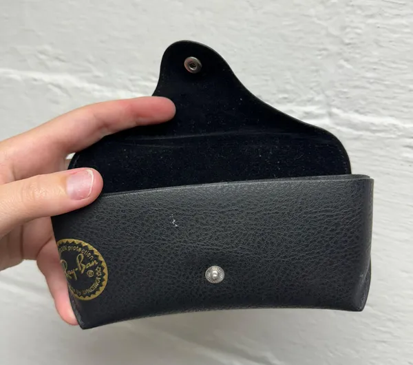 Ray-Ban Sunglasses Case - Image 4