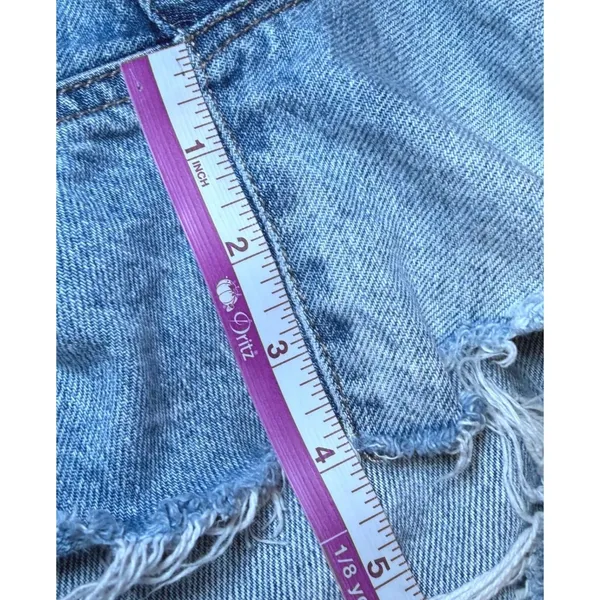 American Eagle Womens Size 6 90s Boyfriend Shorts Blue Denim Distressed Cut Off - Image 10