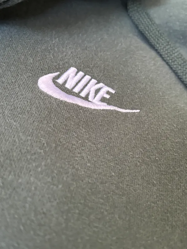 Nike Sweatshirt - Image 2