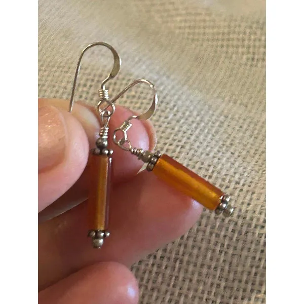 Lot a604 1 1/4 inch long 925 sterling silver earrings - Image 6