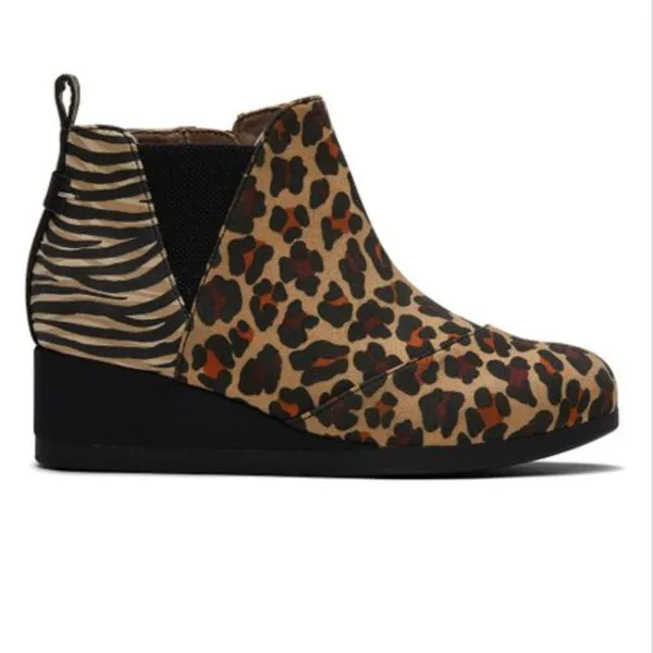 NWT TOMS Beige Animal-Print Kelsey Suede Boot Brown Black SZ-6 - Image 2