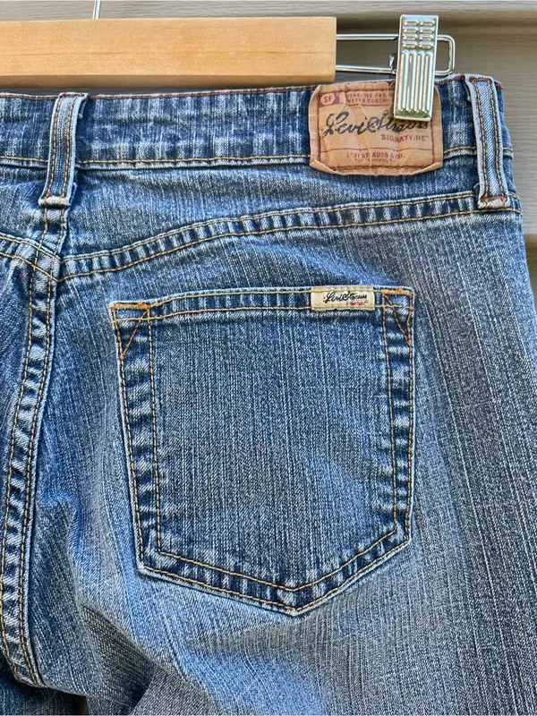Y2K Levi's Strauss stretch low rise bootcut Women's Light Blue Flare Jeans - Image 3