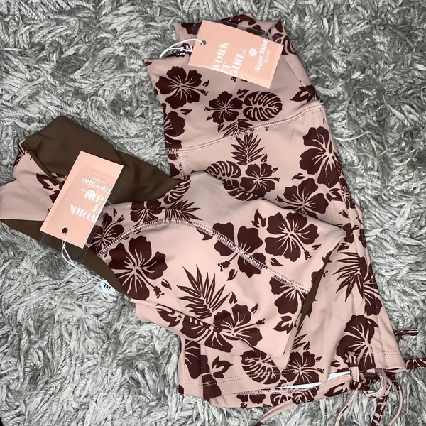 Tiger Mist Floral Ruched Set - Image 5