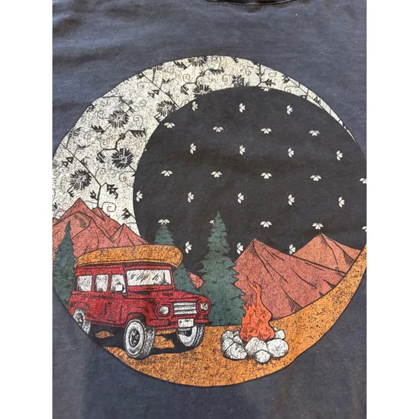 Flag & Anthem Graphic T-Shirt Womens Large Gray Camping Moon Celestial Crop Tee - Image 4