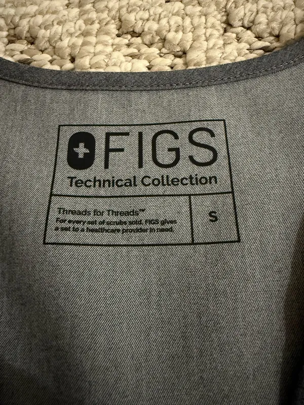 FIGS Scrub Top - Image 2