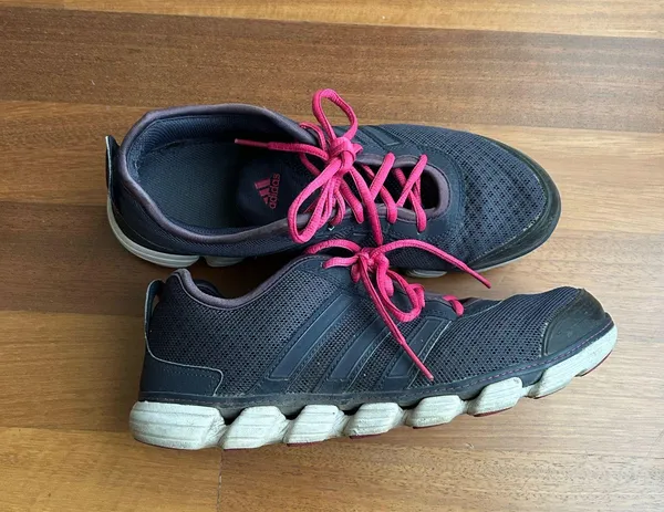 Adidas Athletic sneaker - Image 8
