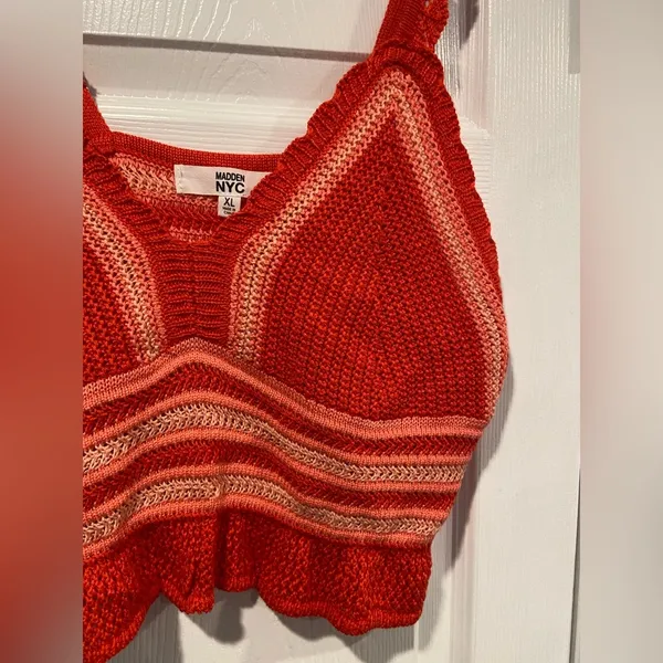 Steve Madden NWT Madden NYC Size XL Orange Coral Stripe Crochet Crop Top V Neck Adjustable - Image 3