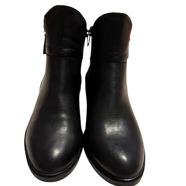 Baretraps Alona Black Ankle Boots Womens 8M Low Block Heel Booties BTF24-11190 - Image 9