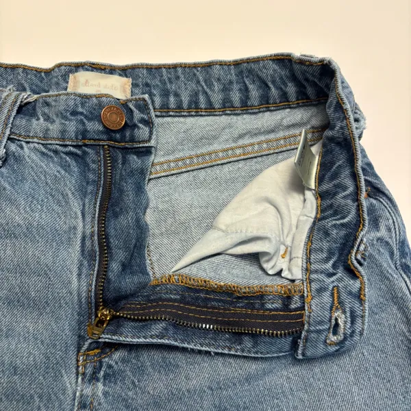 Altar'd State Jeans Women 26 Blue Distressed Straight Leg High Rise 100% Cotton - Image 7