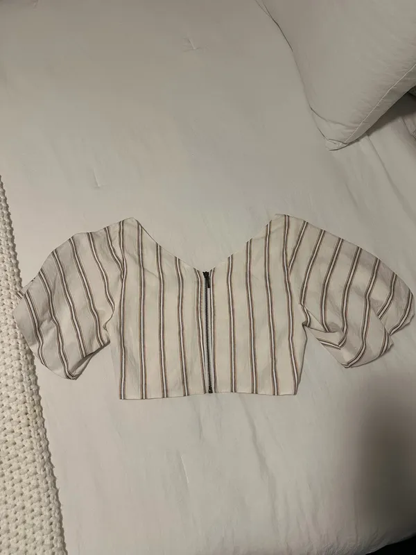 Boutique Striped Blouse - Image 5
