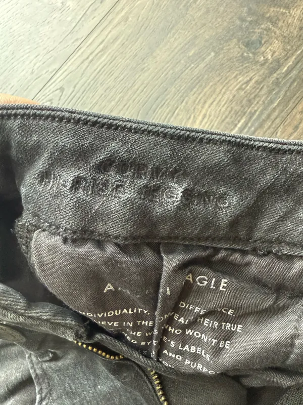American Eagle Jeans - Women’s - Image 5