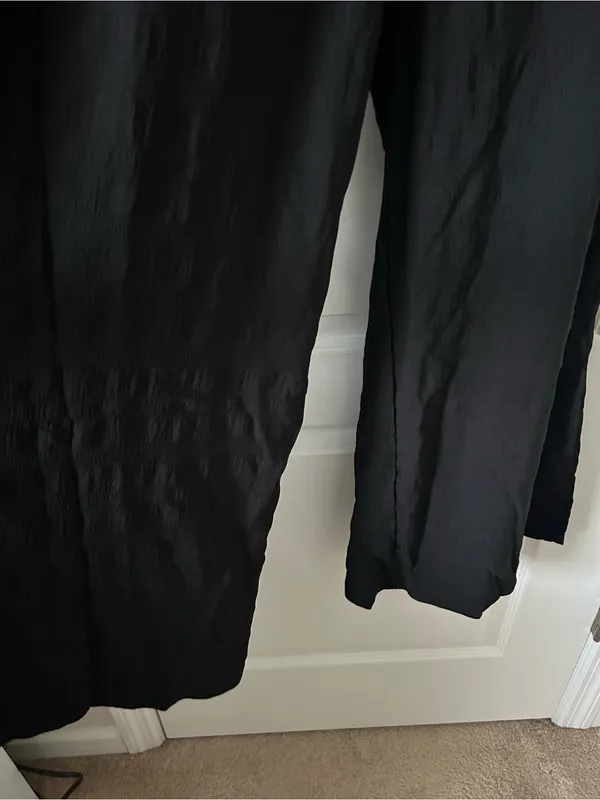 Shein Black Wide-Leg Sleeveless Jumpsuit with Open Back Self Tie Bow - Image 4