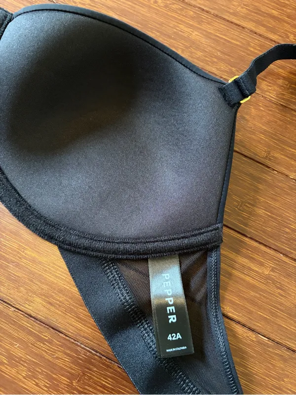 Pepper Racerback Lift Up Bra front closure clasp and a keyhole Racerback Sz 42A - Image 5