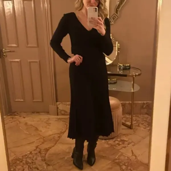 Area Stars Black Knit Midi Wrap Dress XS Pleated Fit Flare Career Designer $175 - Image 4