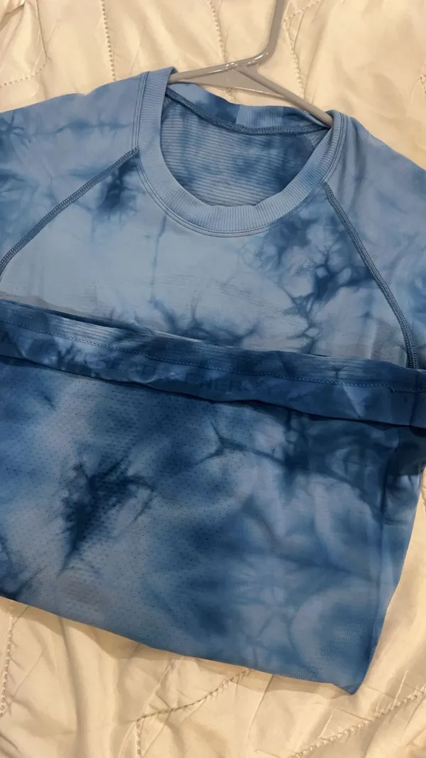 Lululemon Swiftly Tech Short Sleeve - Image 4
