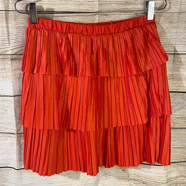Zara pleated tiered orange pull-on mini skirt women’s Size Medium Bloggers Fav - Image 2