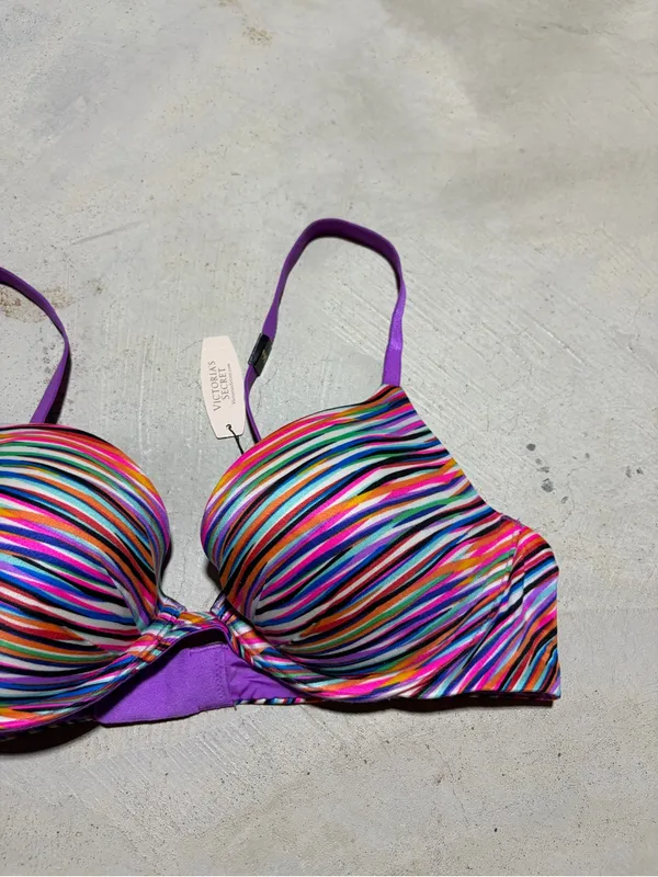 Victoria’s Secret NWT Multicolor Striped Plunge bra 36B - Image 3