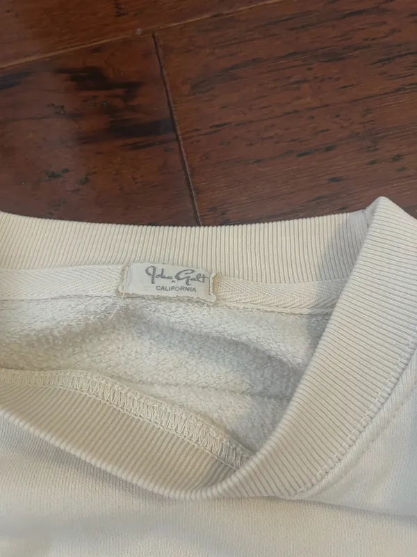 Brandy Melville Sweatshirt - Image 3