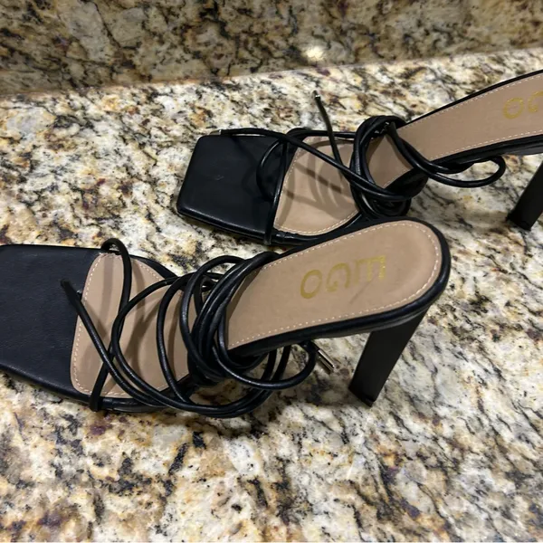 Sandals EGO Black Lace-Up Square-Toe Heeled Sandals 9 Great Shape - Image 9