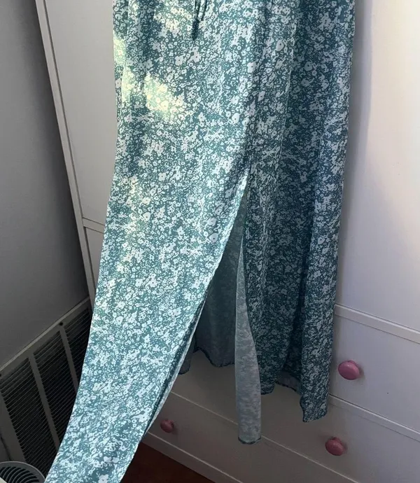Amazon Floral Green Midi Dress - Image 5