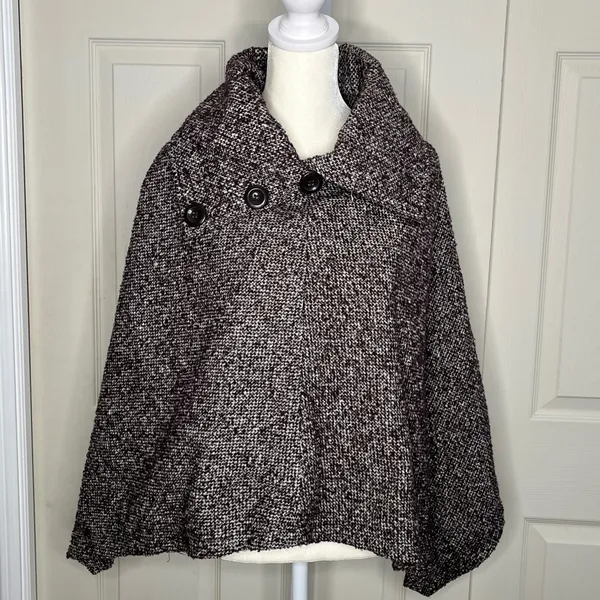 Last Kiss Y2K Vintage Poncho Cape - Sherlock Holmes Style - Image 4
