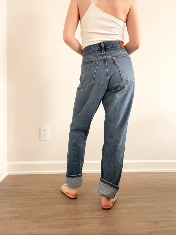 Levi’s Classic High-Waist Relaxed Women's Jeans in Blue - Image 4