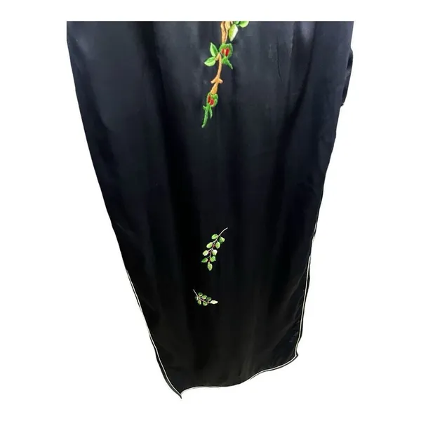 Oriental 100% Pure Silk Qipao Dress Size 32 (Small) Black Embroidered Cheongsam - Image 7