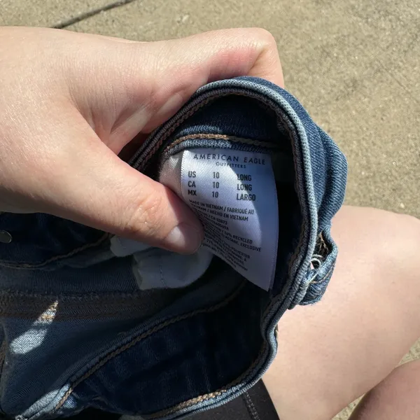 American Eagle Outfitters Blue Jeans - Image 3