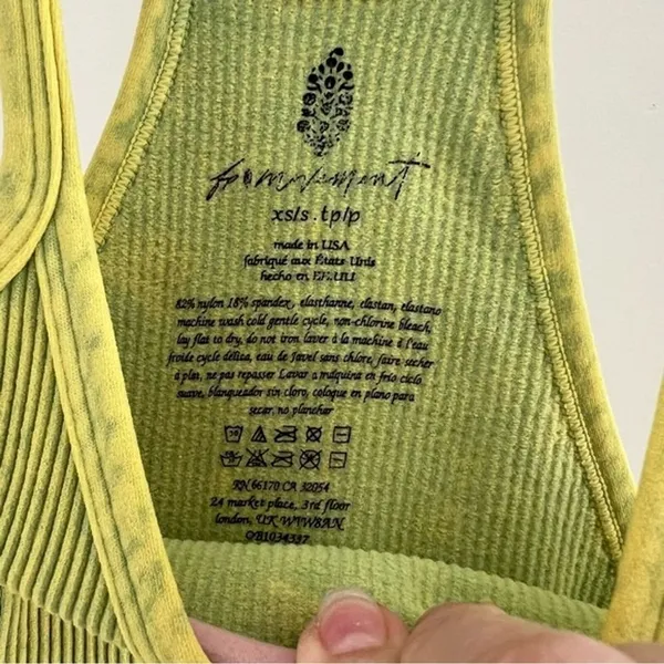 Nwot free people happiness runs tank womens xs/s green yellow distressed Color - Image 3