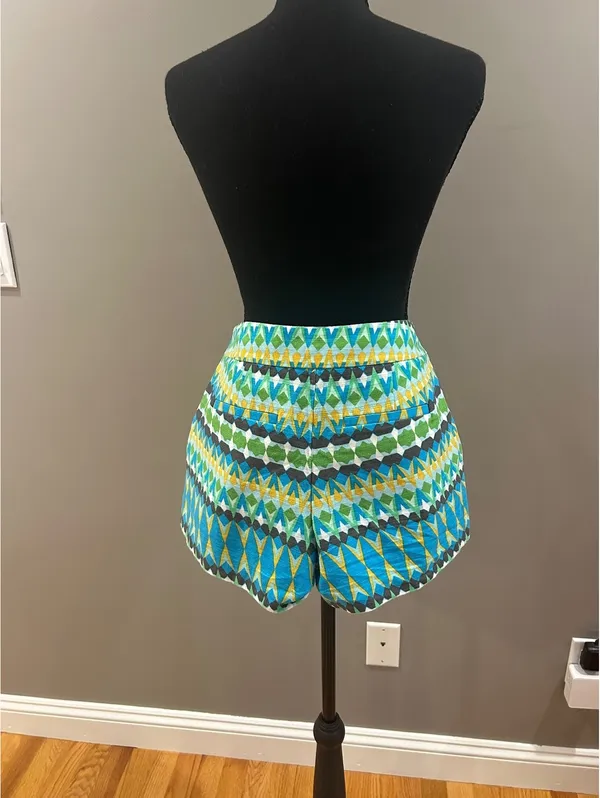 J.Crew Women's Size 2 Patterned Shorts - Image 6