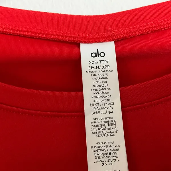 Alo Yoga Alosoft Crop Finesse Long Sleeve Bright Red XXS - Image 3