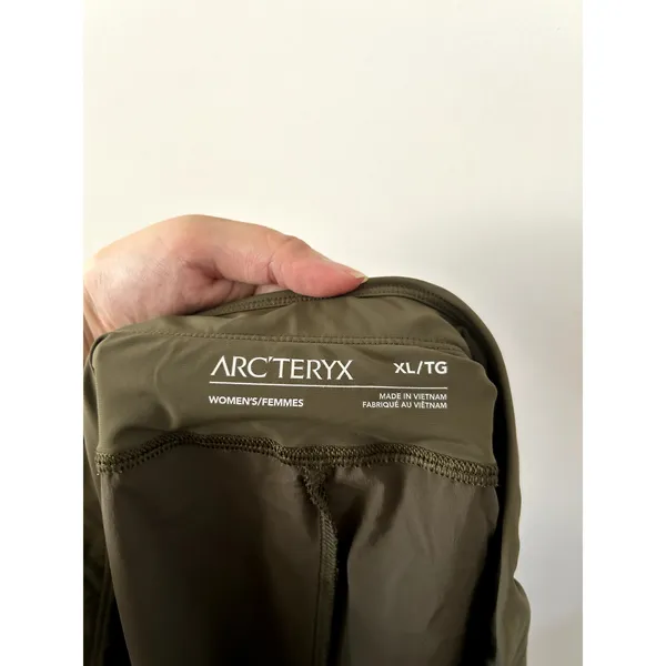 Arc'Teryx Green Women's Taema Outdoor Gorpcore Athletic Shorts Size XL - Image 4