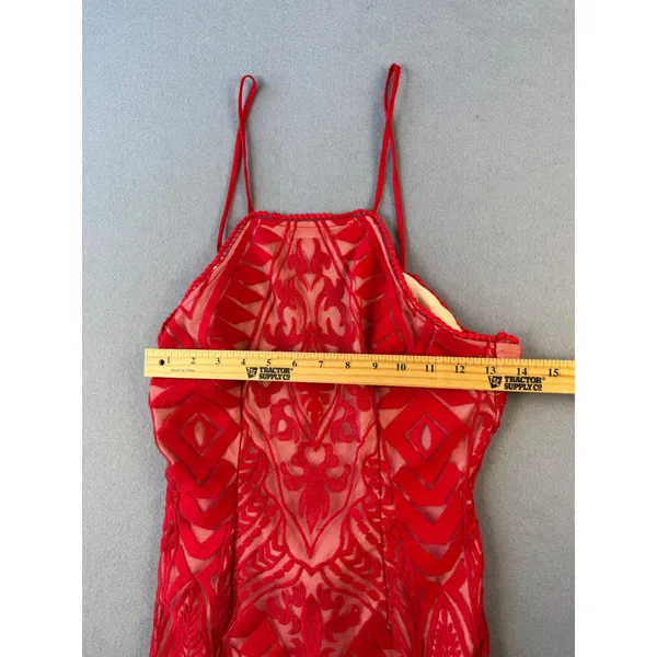 Angel Biba Red Lace Mini Dress Open Back Halter Geometric Embroidery Size 8 - Image 3