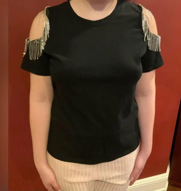 Cold Shoulder Finge Top Black Size L - Image 3